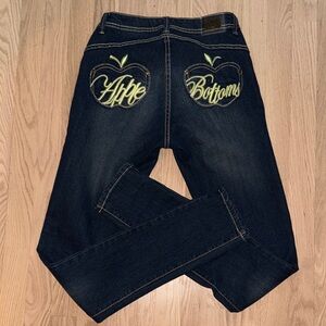 MINT CONDITION APPLE BOTTOM Dark Denim Jeans with Yellow Embroidery